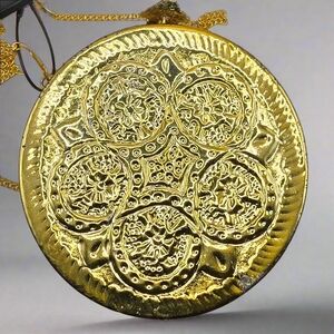 Gold Medallion Pendant Necklace